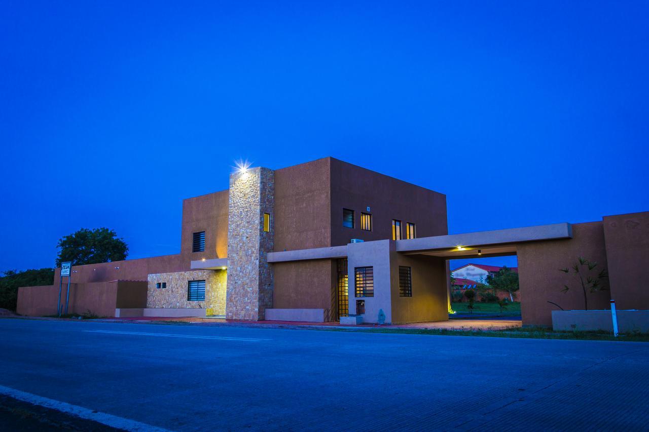 El Suto-Aparthotel San José de Chiquitos Esterno foto